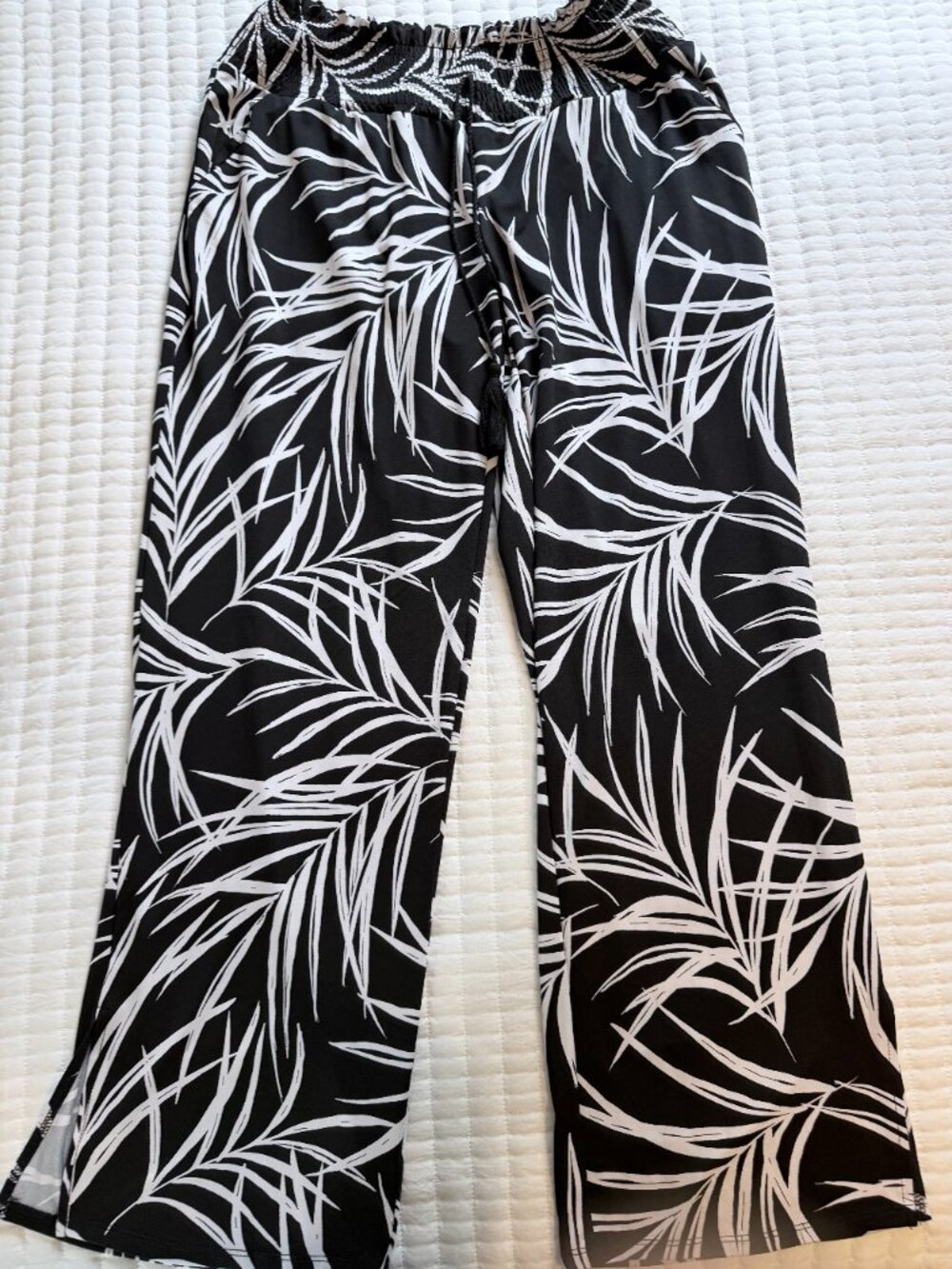 Robert Louis Palazzo Pants Medium Black White Geometric Print Stretch Wide Leg